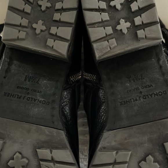 Donald J. Pliner leather ankle boots - Picture 14 of 16